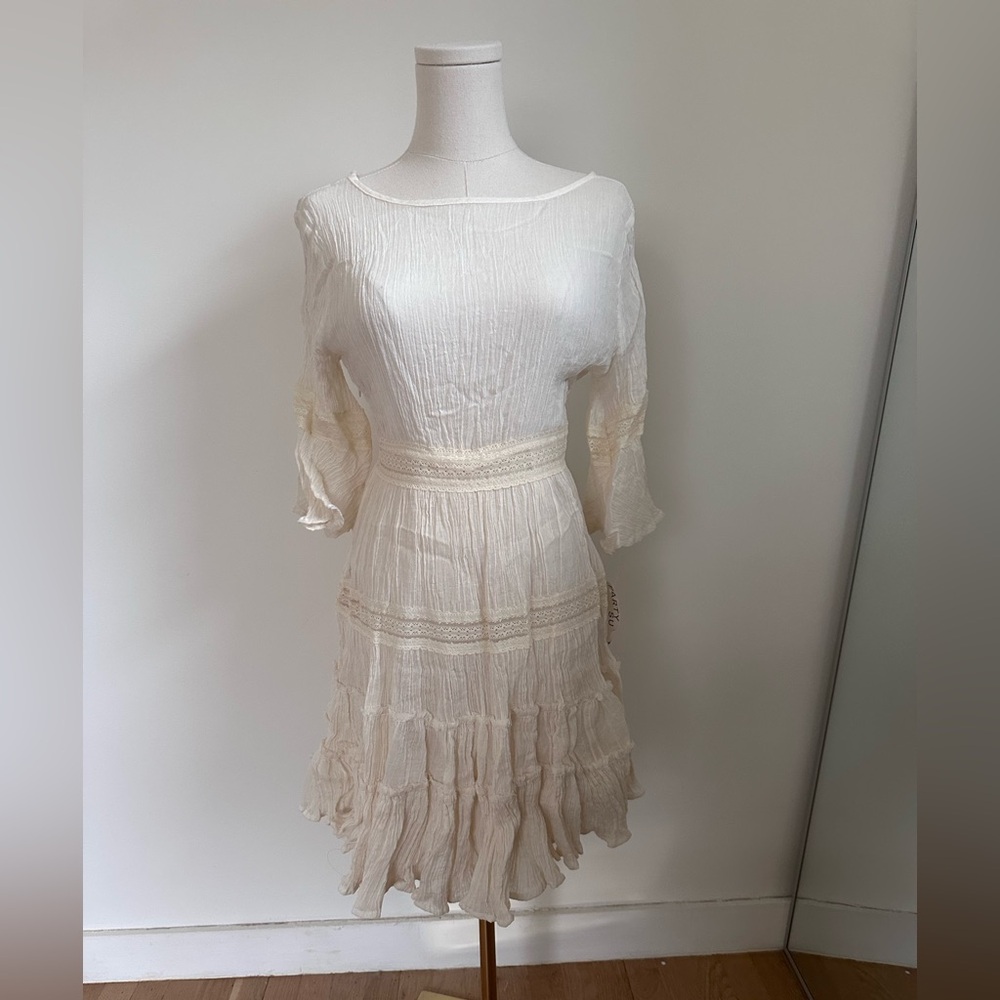 Korean Partysu Cream Dress